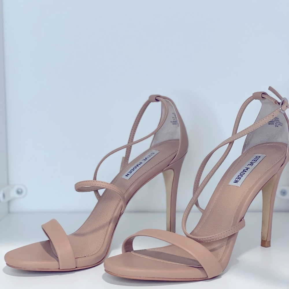 Steve Madden Strappy Nude Heels • USED• Size 9 • Tan Stilettos